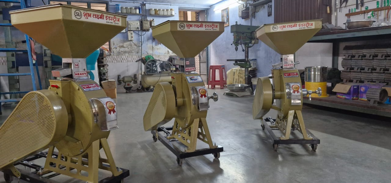 14 Diamond Commercial Atta Chakki